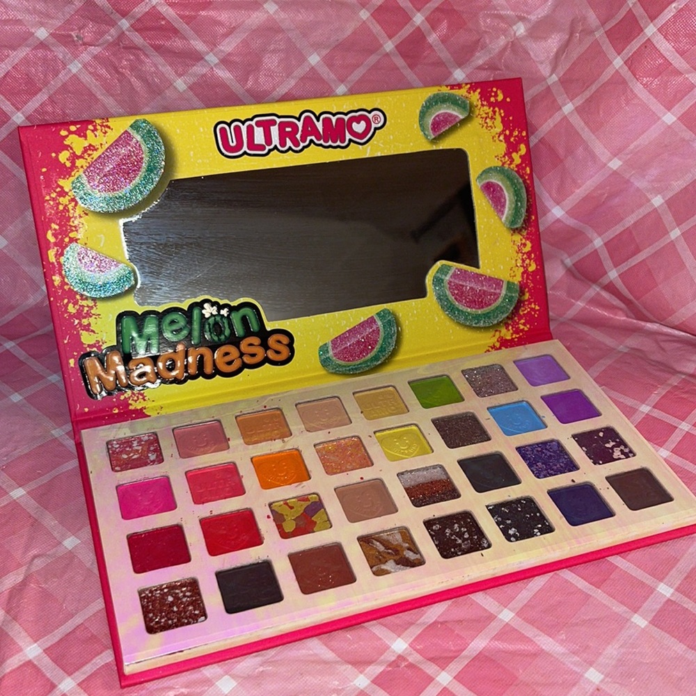 🎈SALE🎈🎀#47.MAKEUP PALETTE🎀